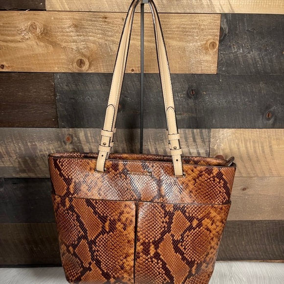 MICHAEL Michael Kors Handbags - MICHAEL Michael Kors Tan Snake Print Tote
